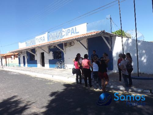 Manifestação dos pais de alunos