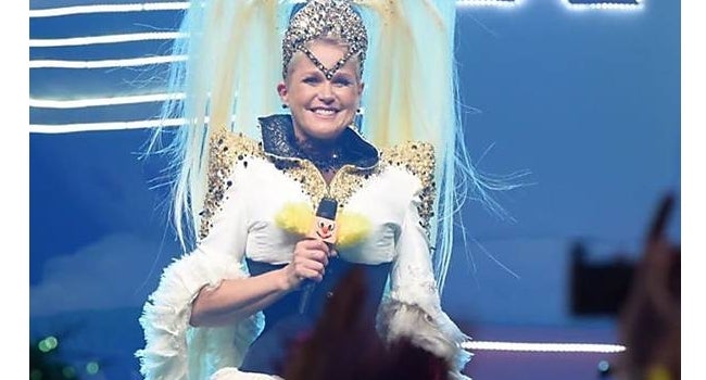 xuxa se irrita