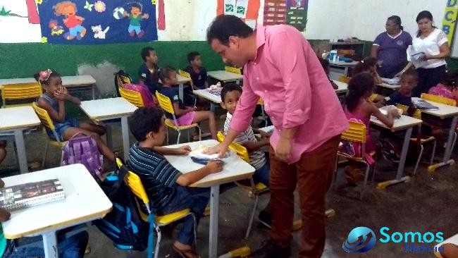 Entrega de uniforme escolar IMG 20170904 165530424