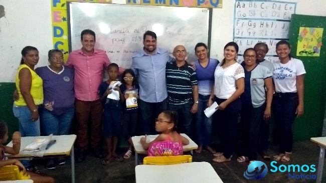 Entrega de uniforme escolar IMG 20170904 165822422