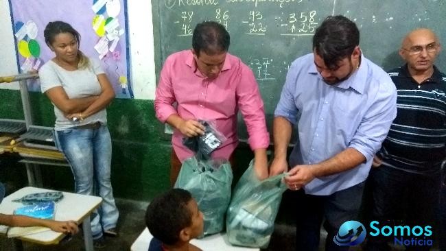 Entrega de uniforme escolar IMG 20170904 170547529