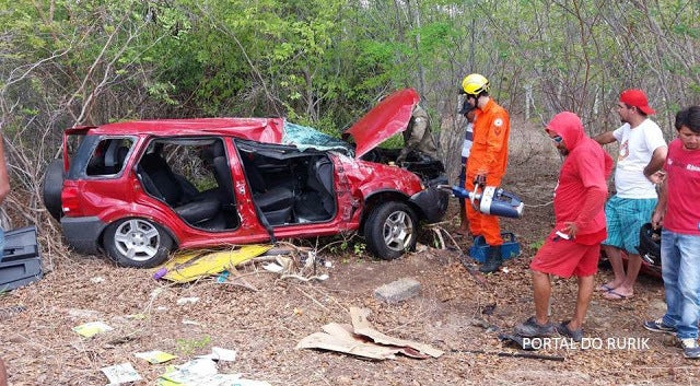 quatro feridos acidente ponte pirangi Buriti dos Lopes