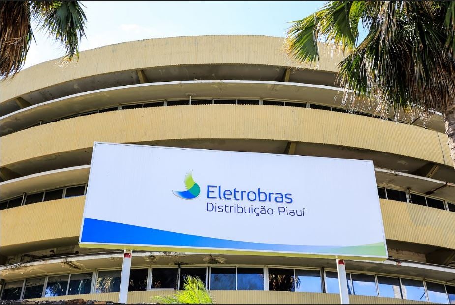 dono de academia zona leste teresina eletrobras Árvore rede elétrica Amarante energia