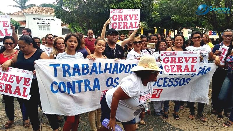 greve professores regeneração salário reajuste