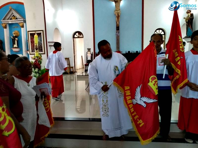 Festividades Divino de Amarante bandeira comunidades