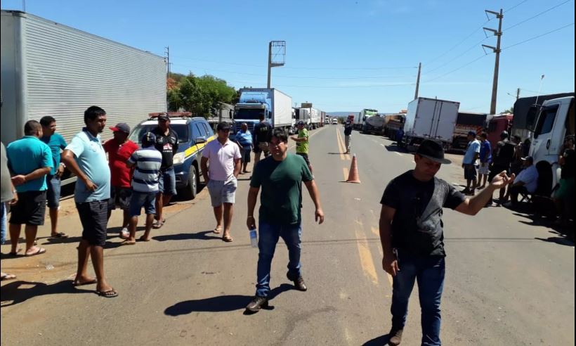 protestos de caminhoneiros postos teresina gasolina