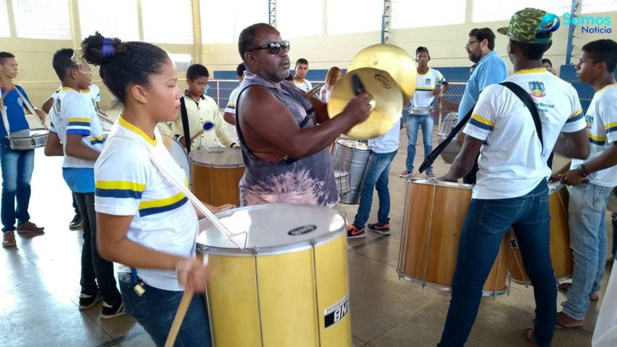 escolas de amarante ensaios desfile amarante