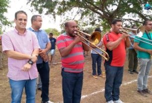 prefeito Diego Teixeira participa de encerramento dos festejos do mimbó