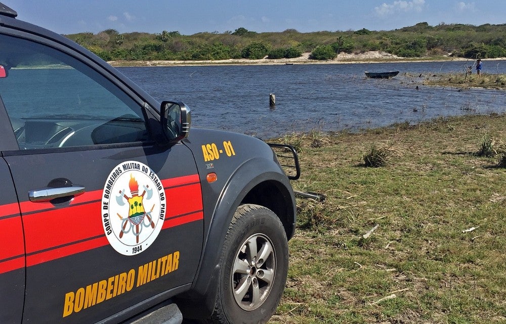 pescador gameleira parnaíba canoa embarcação