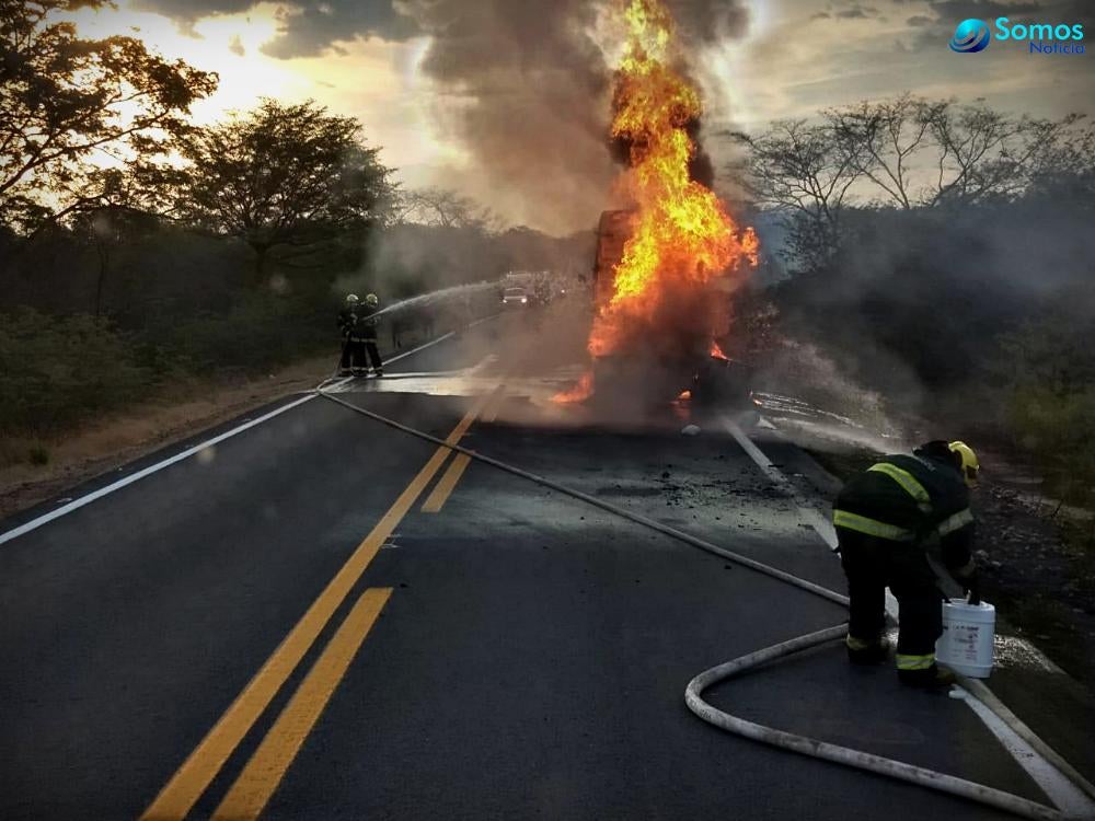 carreta barão de grajaú incêndio