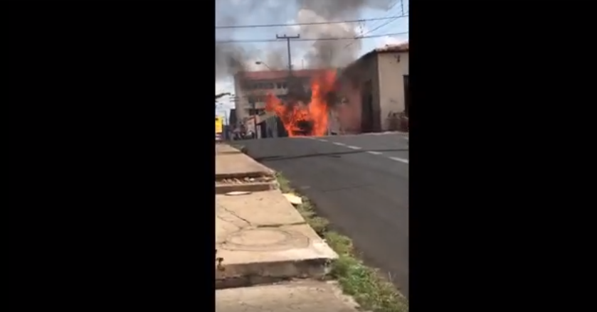 automóvel teresina incêndio