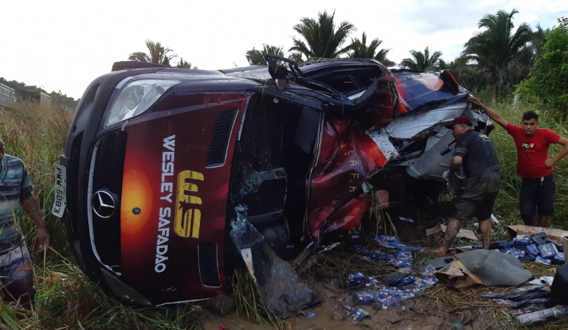 Van do cantor Wesley Safadão Peritoró Maranhão
