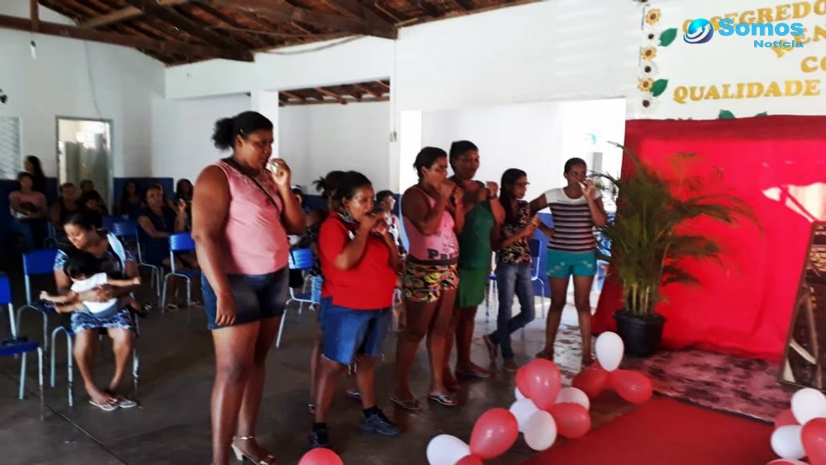 mães do bairro Várzea Amarante