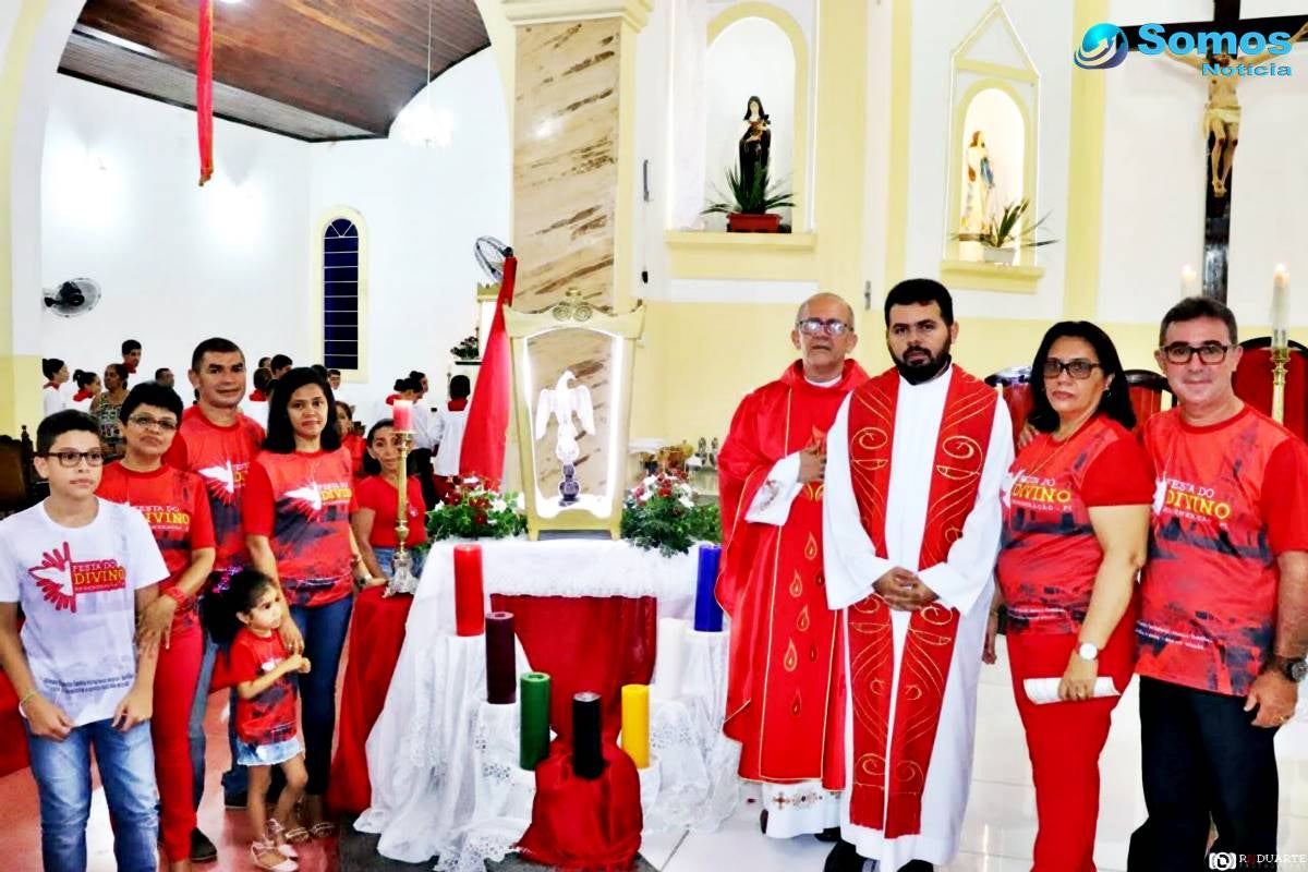 tríduo do divino Espírito Santo Regeneração