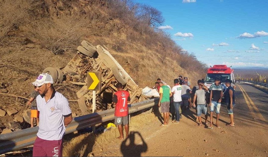 acidente com caçamba cinco mortos são raimundo nonato