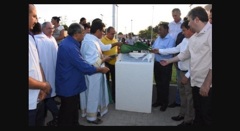 Governador Wellington Dias em Floriano praça