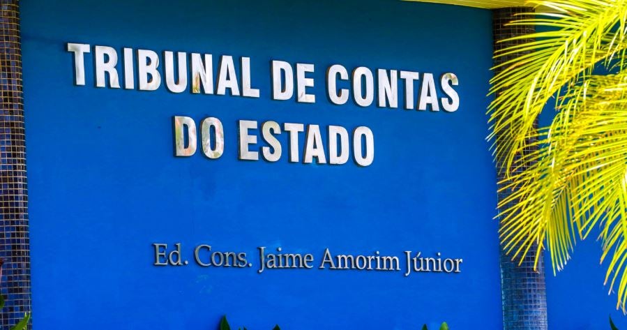 Prefeituras e câmaras municipais com contas bloqueadas