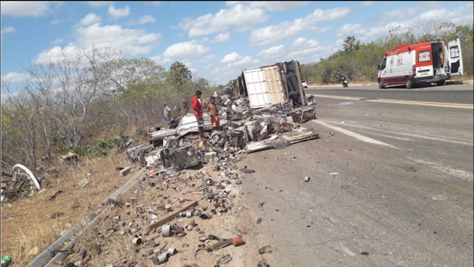 condutor de carreta buriti dos lopes