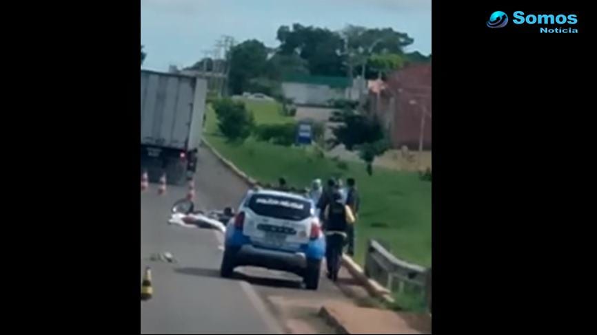 colisão em traseira de caminhão motociclista timon