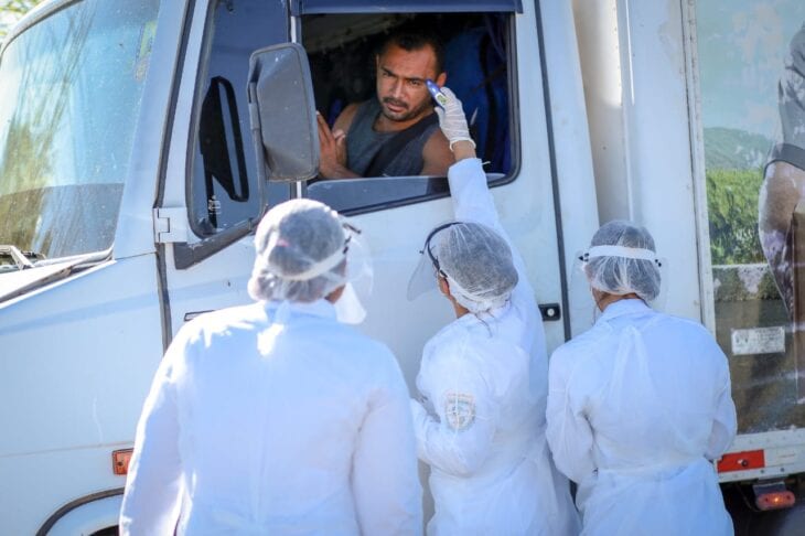 Sesapi realiza barreira sanitária na saída sul de Teresina