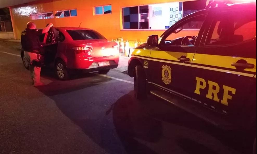 taxista amordaçado e amarrado em Piripiri