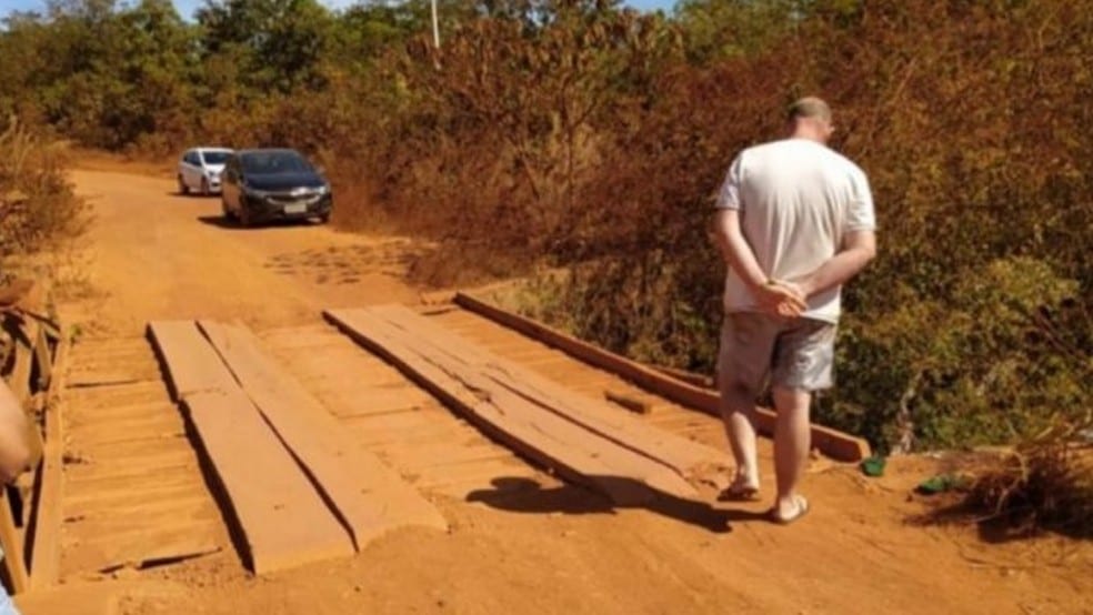 carro que caiu no rio imperatriz