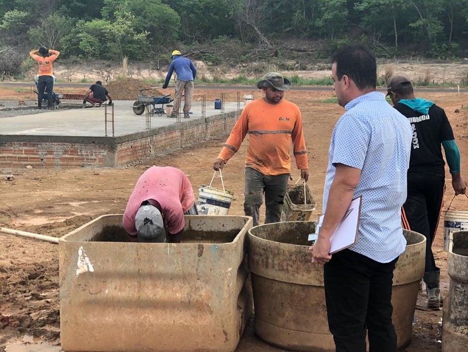 Prefeitura inicia construção da praça multieventos de Amarante com área de lazer