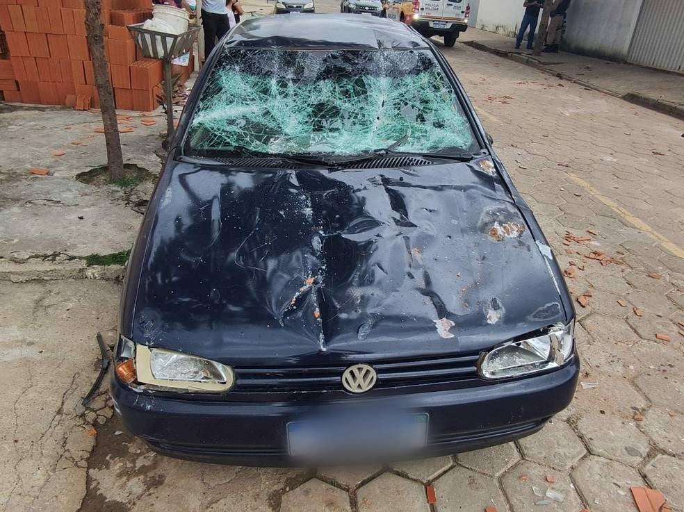 homem irmão mãe cavadeira taiobeiras