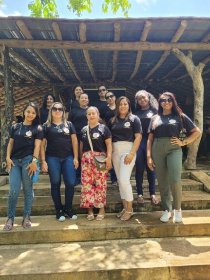 Alunos da escola Mãe Júlia, na Tapera, visitam pontos turísticos de Amarante