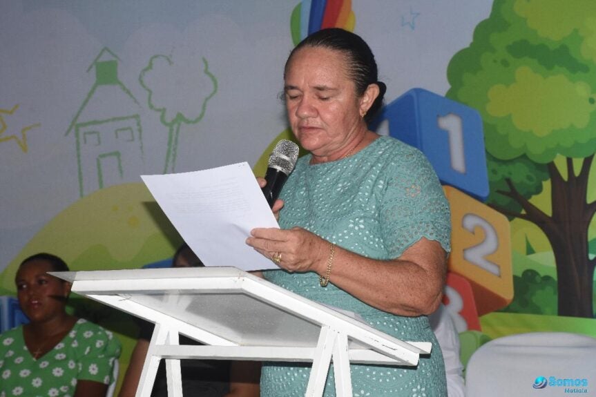 Escola Tia Malena realiza 'Formatura do ABC' em Regeneração