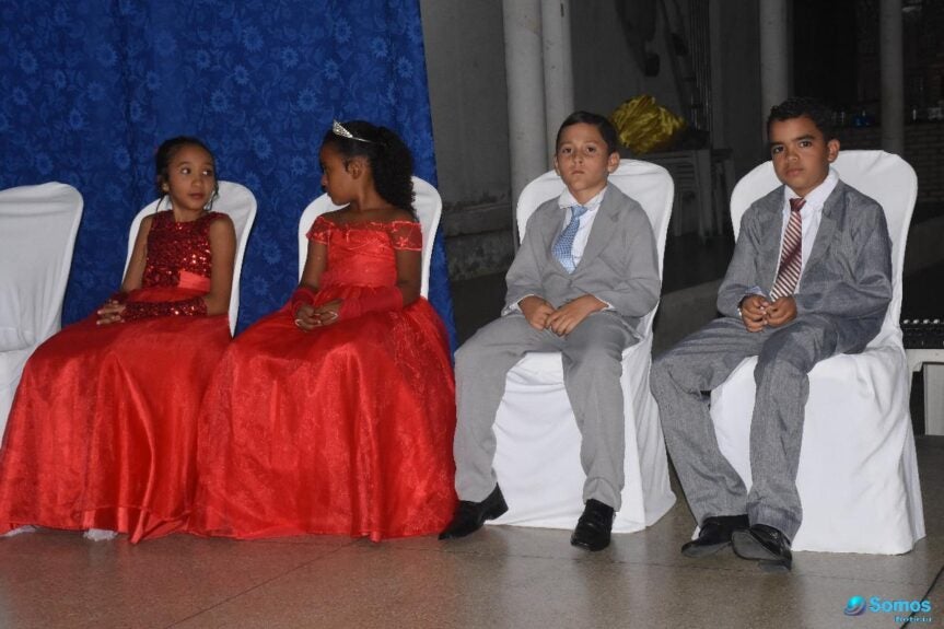 Escola Tia Malena realiza 'Formatura do ABC' em Regeneração