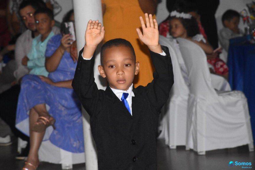 Escola Tia Malena realiza 'Formatura do ABC' em Regeneração