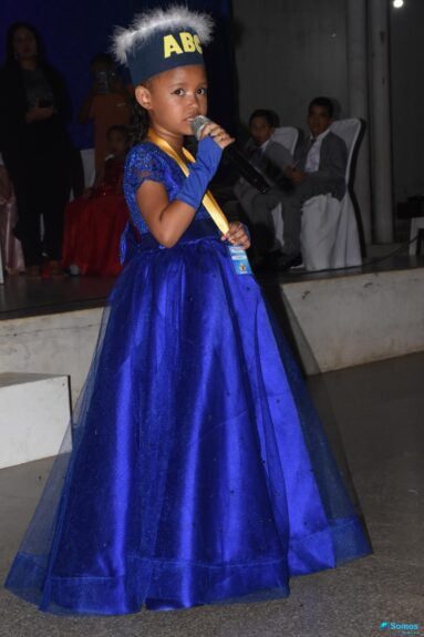 Escola Tia Malena realiza 'Formatura do ABC' em Regeneração