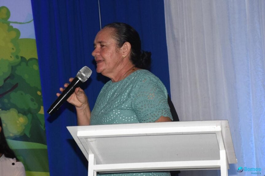 Escola Tia Malena realiza 'Formatura do ABC' em Regeneração