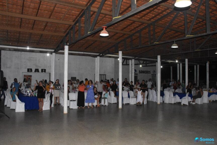 Escola Tia Malena realiza 'Formatura do ABC' em Regeneração