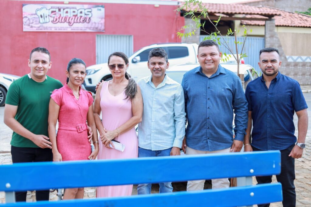 Gestão municipal e Câmara de Vereadores comemoram aniversário de Pajeú do Piauí com inaugurações