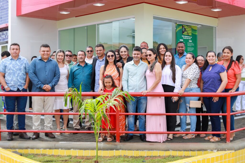 Gestão municipal e Câmara de Vereadores comemoram aniversário de Pajeú do Piauí com inaugurações