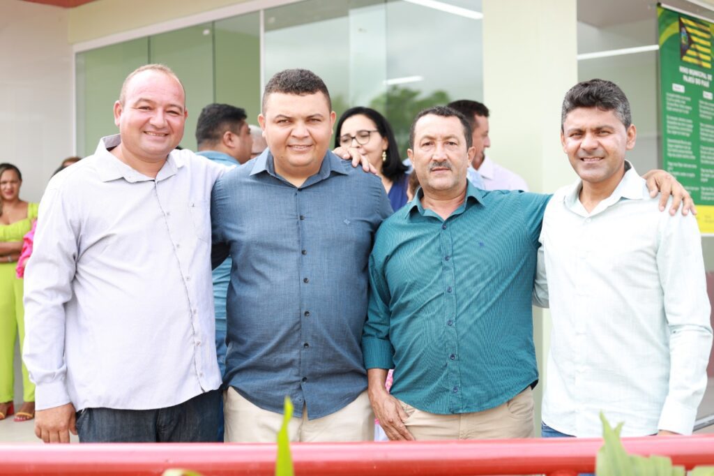 Gestão municipal e Câmara de Vereadores comemoram aniversário de Pajeú do Piauí com inaugurações