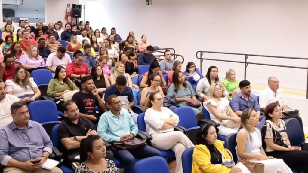 Câmara de Pajeú do Piauí e Saúde municipal participam da Reunião Macro Cerrados em Floriano