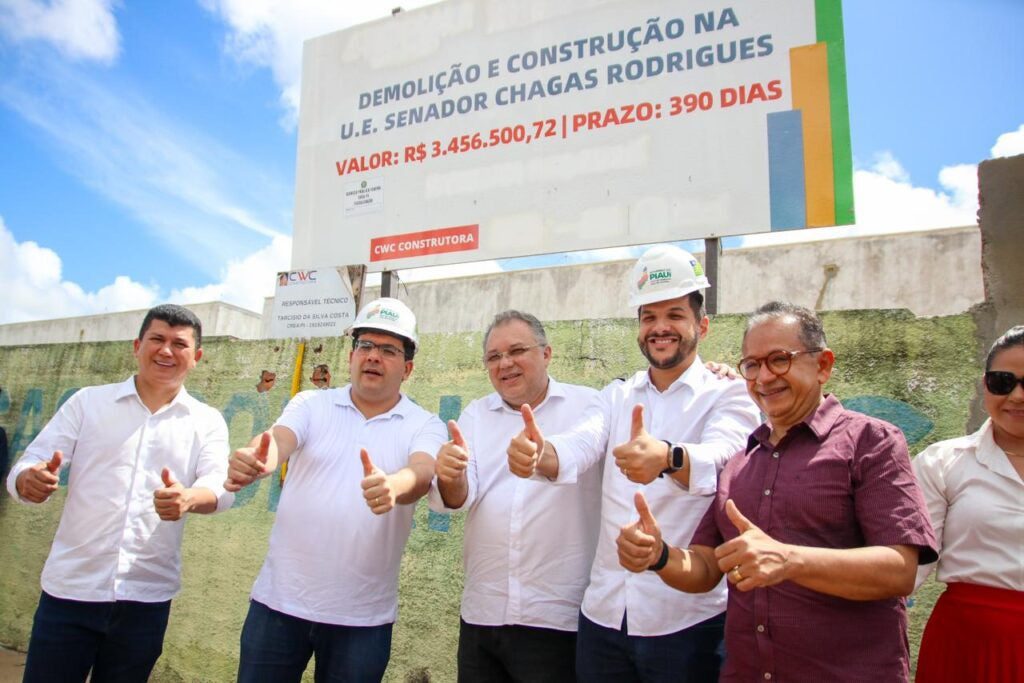 Em Parnaíba, secretário Washington Bandeira visita obras de reconstrução de escola que ofertará ensino de Tempo Integral