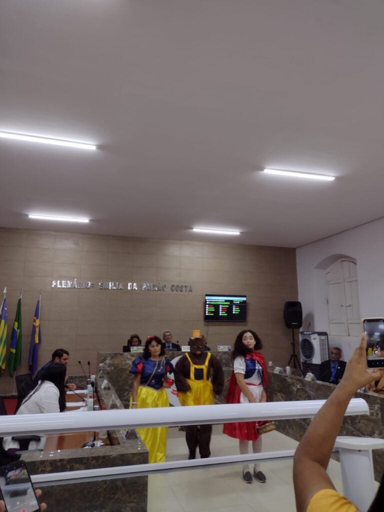 Em Amarante, Teatro Te Amar se apresenta aos Vereadores e pede apoio para continuidade do grupo