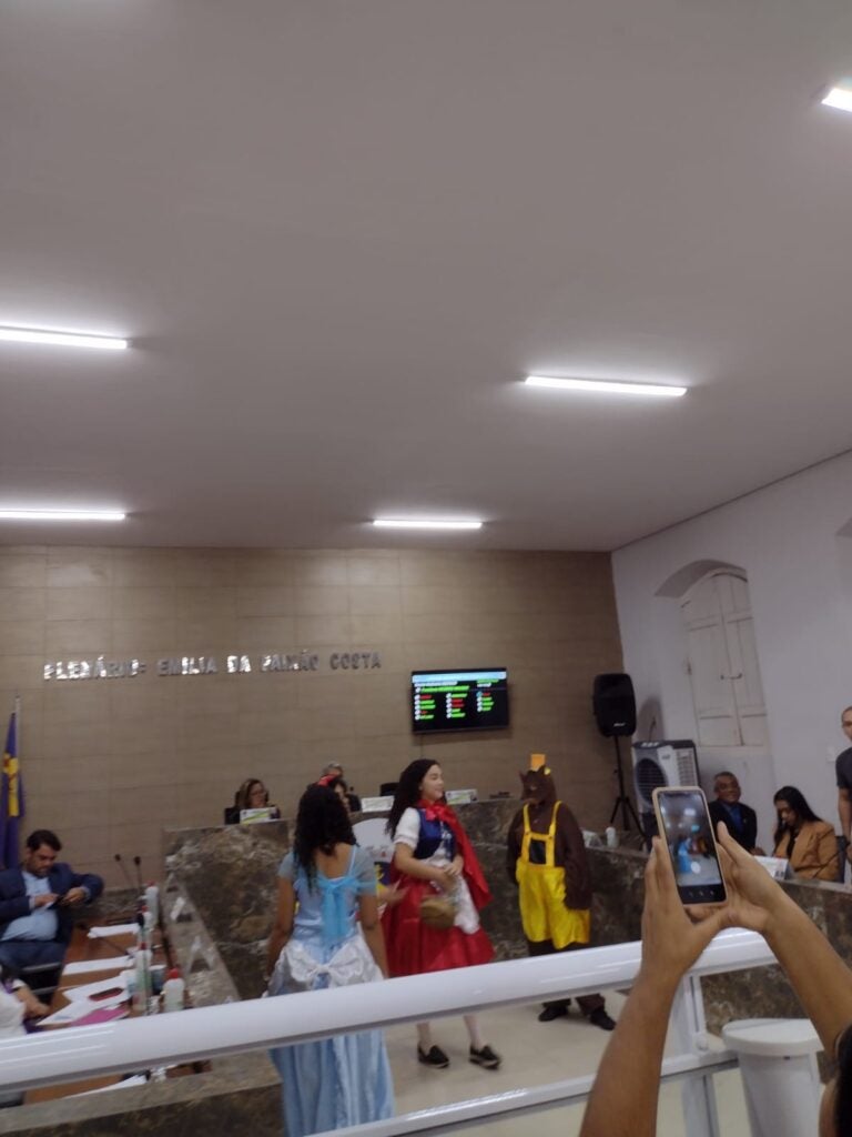 Em Amarante, Teatro Te Amar se apresenta aos Vereadores e pede apoio para continuidade do grupo