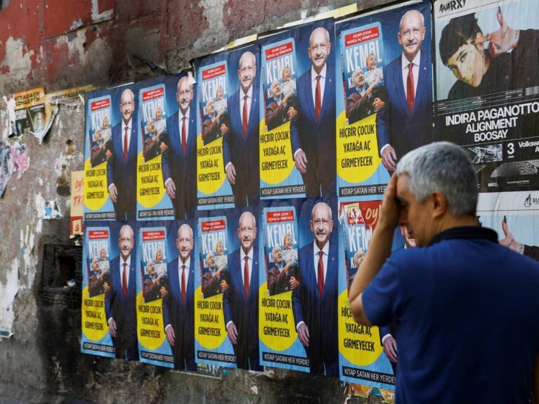 Febre eleitoral turca esfria antes do segundo turno decisivo