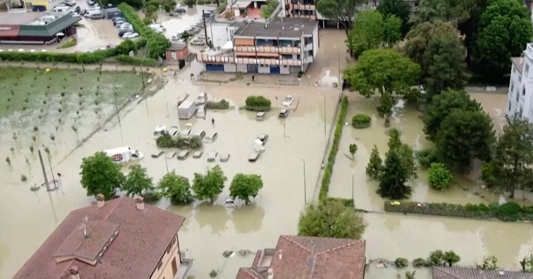 Após terremotos e secas, inundações devastam o norte da Itália