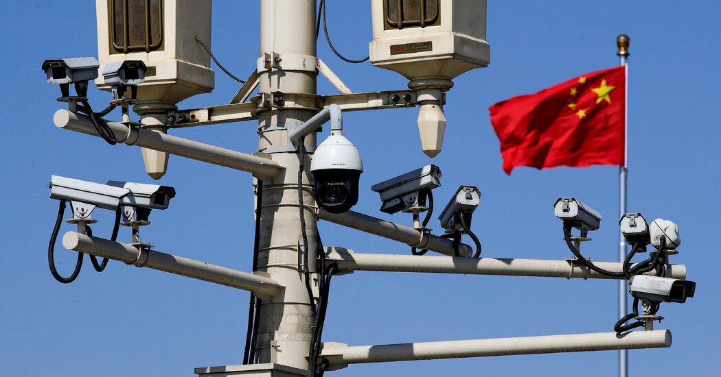 China condena cidadão americano à prisão perpétua por espionagem