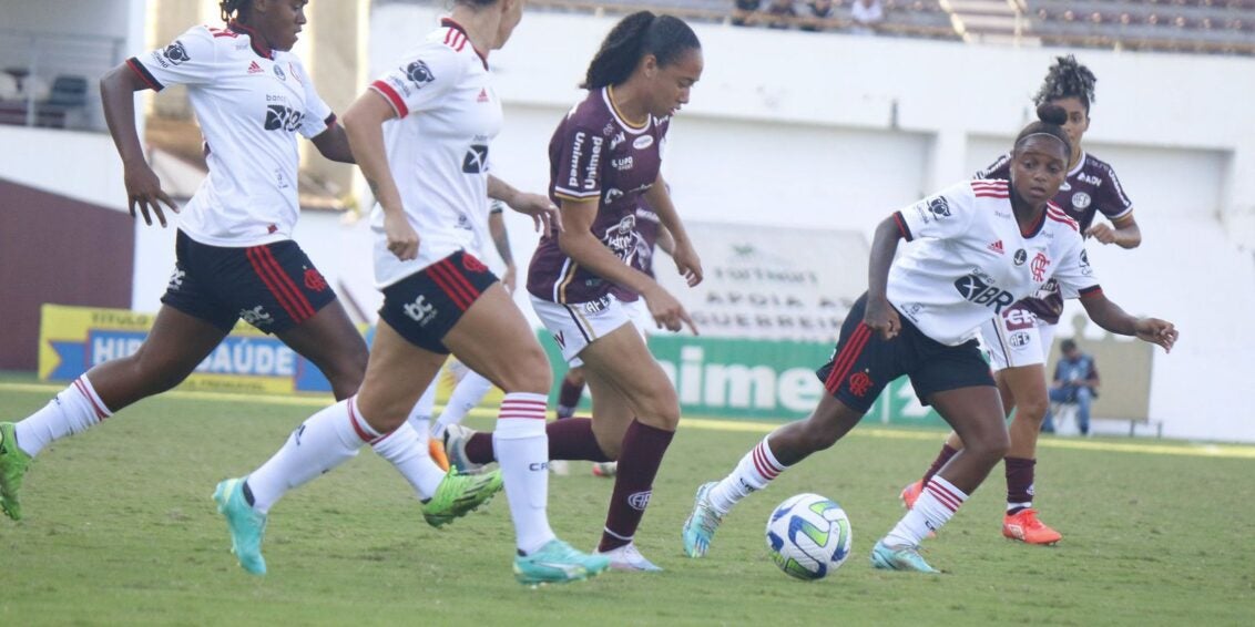 Fla se isola na ponta do Brasileirão Feminino ao derrotar Ferroviária