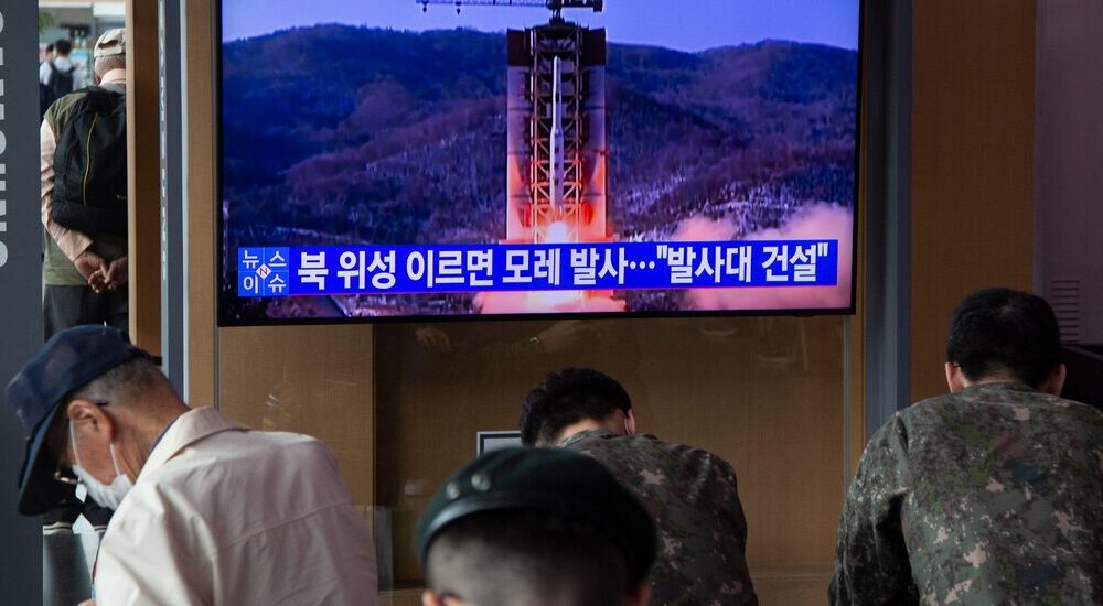 Foguete norte-coreano aciona ordem de evacua&ccedil;&atilde;o de 'alarme falso' na Coreia  do Sul | Somos Not&iacute;cia