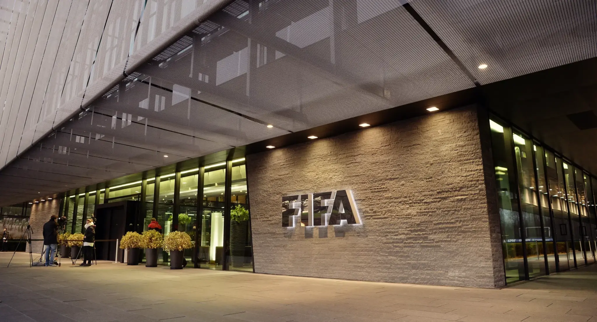 Fundo da FIFA para salários não pagos ajuda 225 jogadores em clubes de todo o mundo