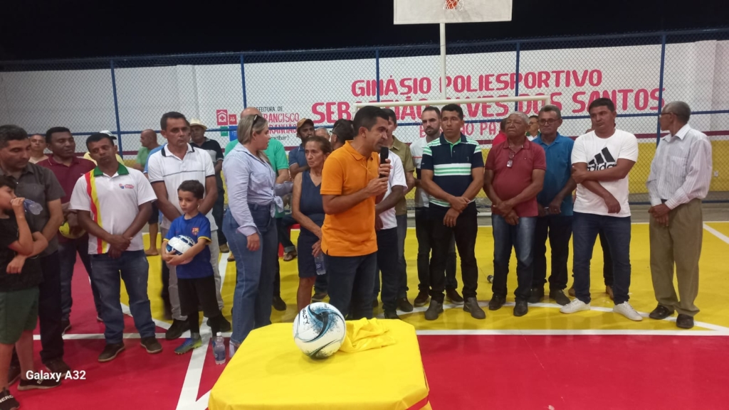 Prefeito Adelbarto Santos inaugura Ginásio Bastião Patiliro no Mimoso e Posto de Saúde no Belo Monte
