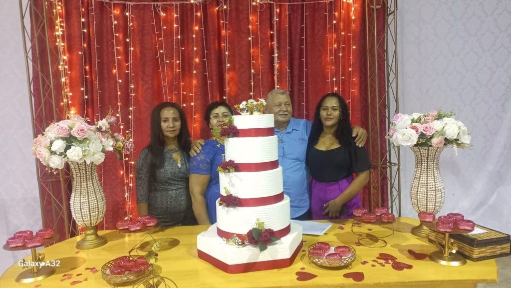 Amor em festa: 20 casais oficializam união em casamento comunitário em São Francisco do Maranhão